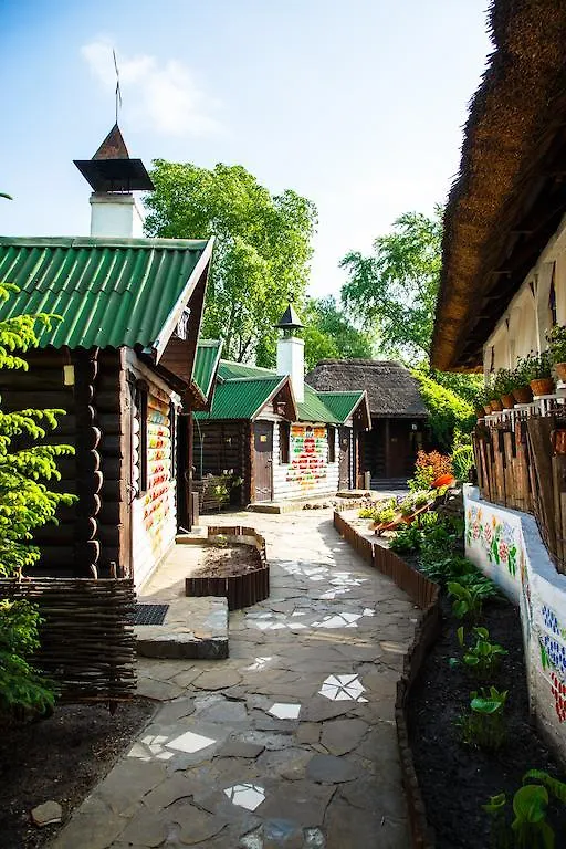 Iskander Hotel Киев 0*,  Украина